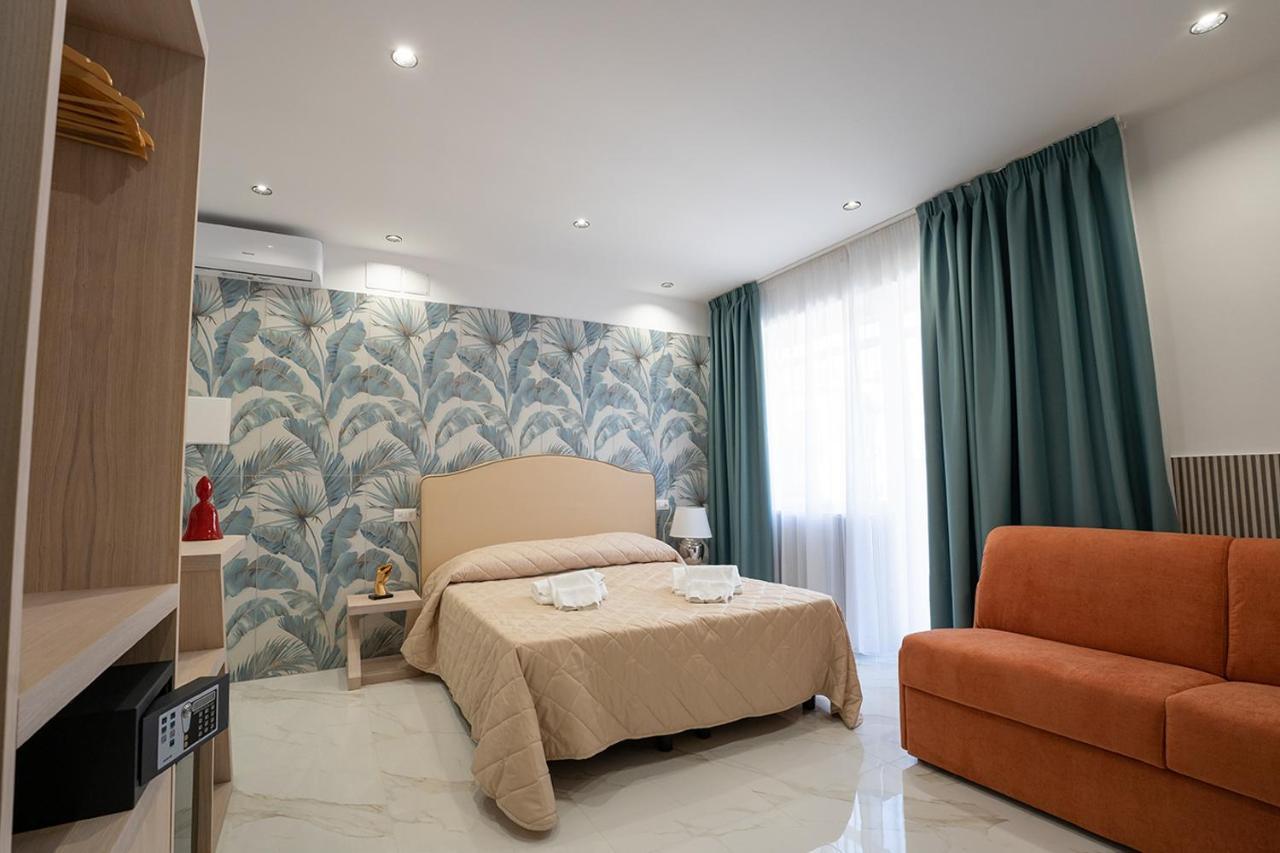 P.C. Boutique Medina H. Napoli Centro, By Clapa Group Otel Dış mekan fotoğraf