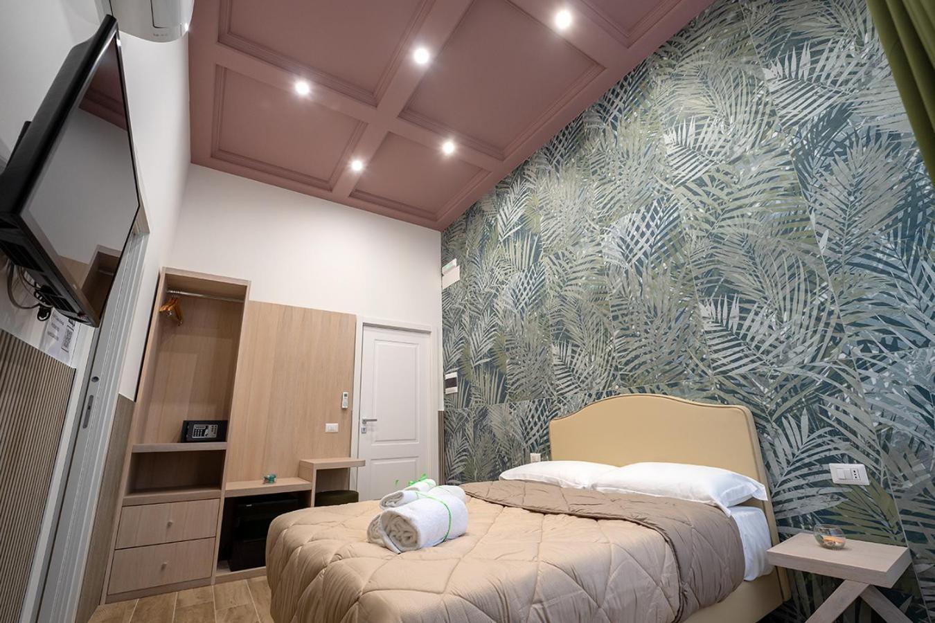 P.C. Boutique Medina H. Napoli Centro, By Clapa Group Otel Dış mekan fotoğraf