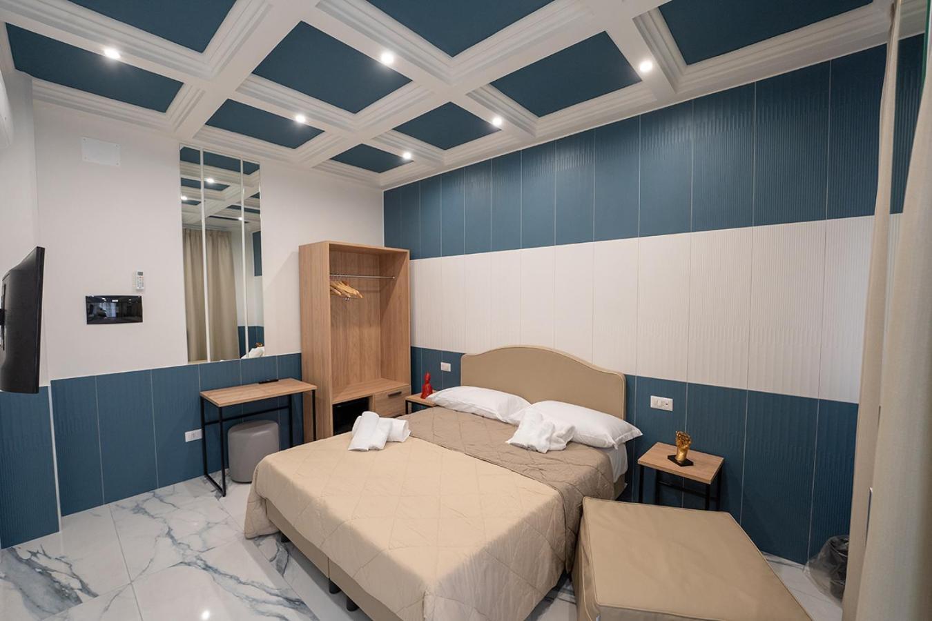 P.C. Boutique Medina H. Napoli Centro, By Clapa Group Otel Dış mekan fotoğraf